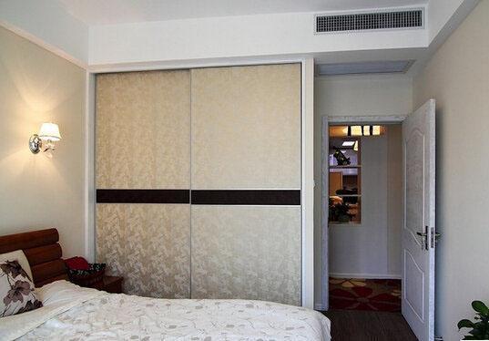 曬曬我家的64㎡新房，鄰居第一次來做客，差點被客廳的文化用品收藏嚇到了！